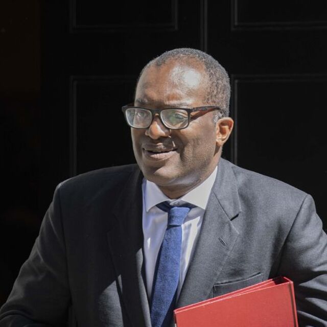 İngiltere Maliye Bakanlığında koltuk değişimi