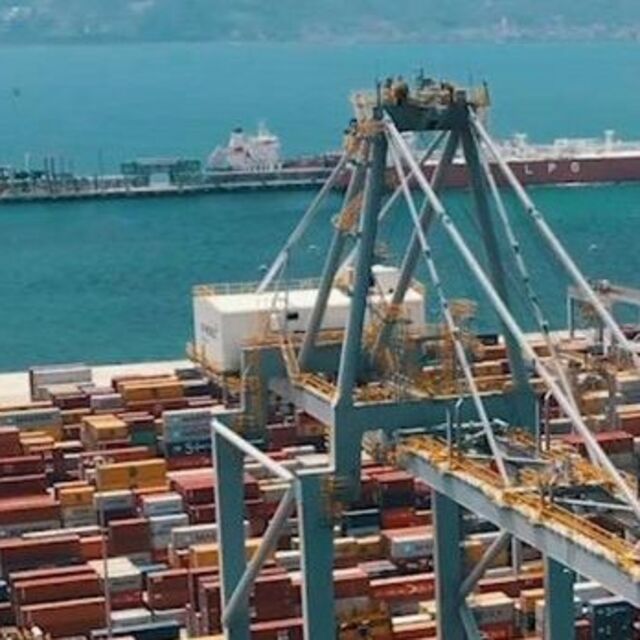 "8,5 euroya verdiğimiz ürünü Kuzey Afrika ülkeleri 4,5 euroya üretiyor"