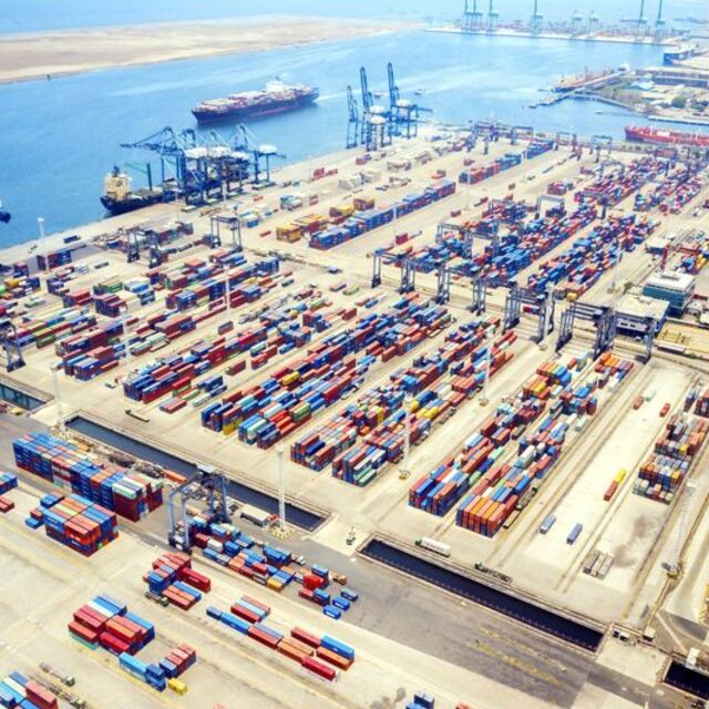 Dış ticarette 800 milyon dolarlık 'tombul parmak'