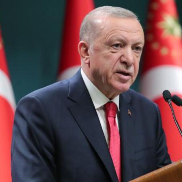 Erdoğan: Dünyada da faizi indirmeye başladıklarını göreceksiniz