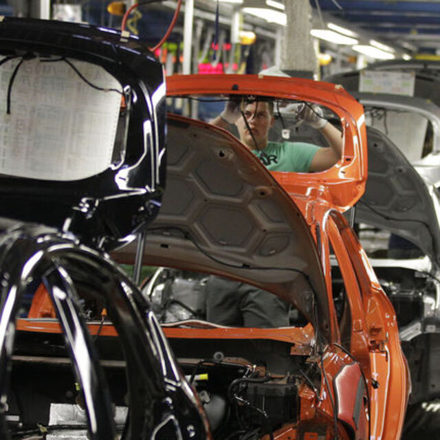 Euro Bölgesi imalat sektöründe daralma derinleşti