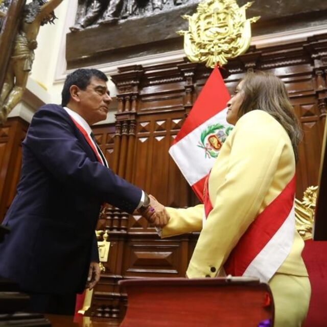 Peru'da siyasi kriz