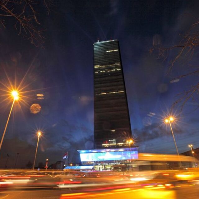 Kiler'den 905 milyon TL'lik Sapphire hamlesi