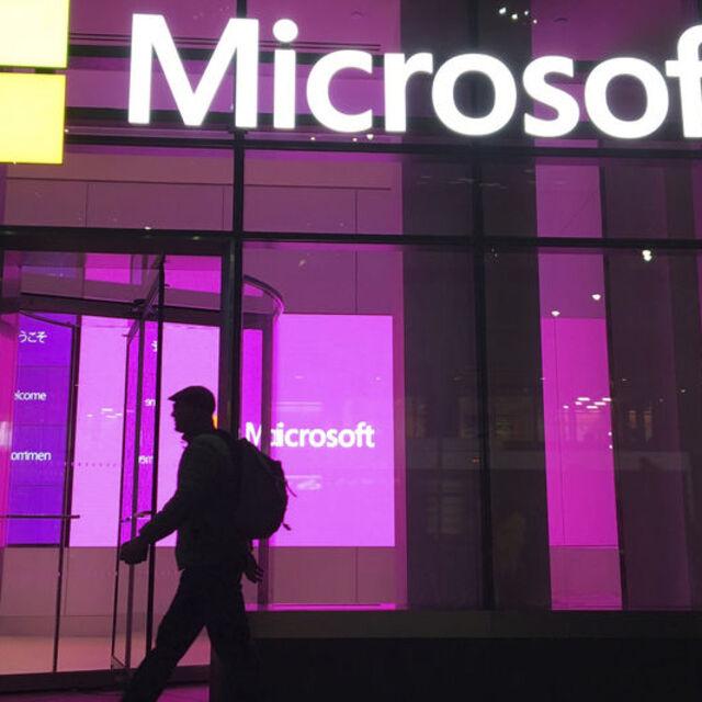 Microsoft'un net kârında düşüş - 3 yıl önce