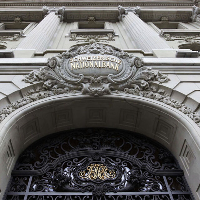 İsviçre Merkez Bankası'ndan krize rağmen faiz artışı