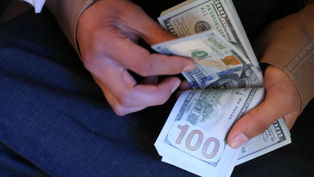 Serbest piyasada döviz açılış fiyatları (05.05.2023)