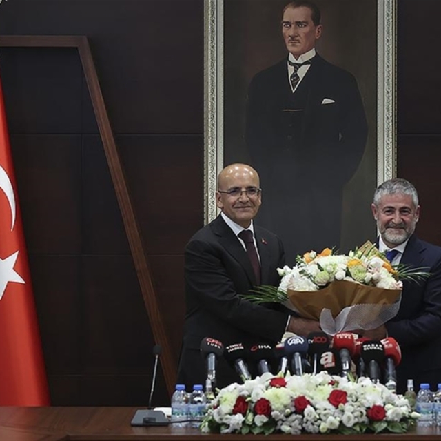 Mehmet Şimşek'ten ilk mesaj