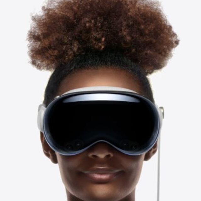 Apple, "Vision Pro" başlığını tanıttı
