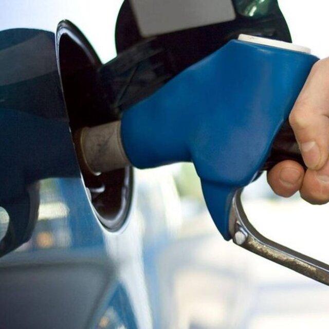 Benzine zam geldi - 3 yıl önce