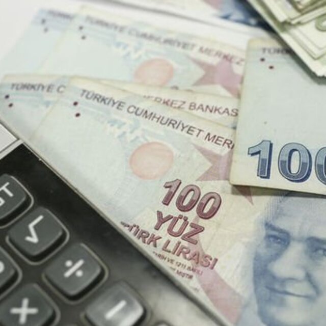 Ortalama memur maaşı 14 bin TL'den 25 bin TL'ye çıkarıldı