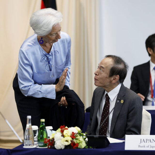 Japonya'da gevşemeye devam sinyali