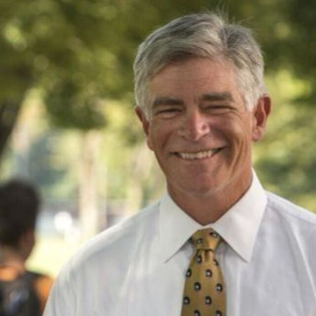 Fed/Harker: Fed faiz oranlarını sabit tutma noktasında olabilir