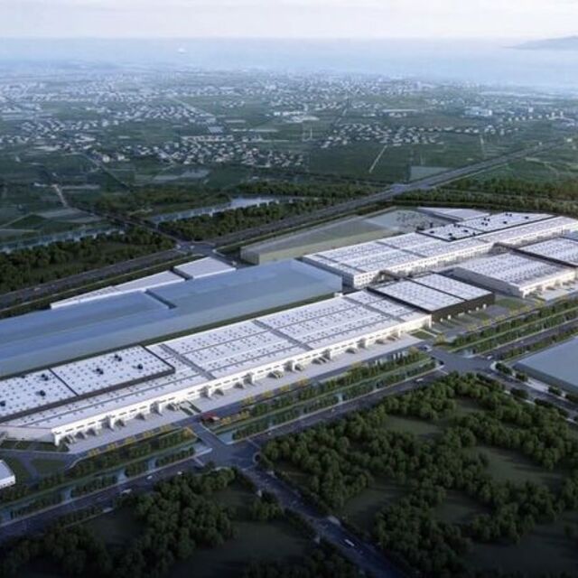 Tesla'nın Şanghay fabrikasında 2 milyonuncu araç üretildi