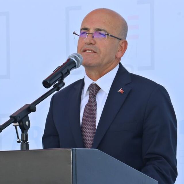 Şimşek yatırımcı turuna çıkıyor