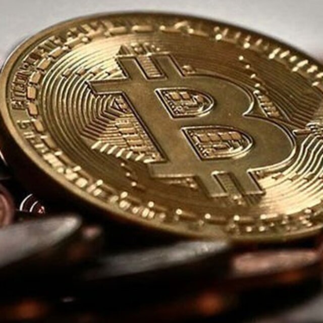 Bitcoin 17 ayın en yüksek seviyesini test etti