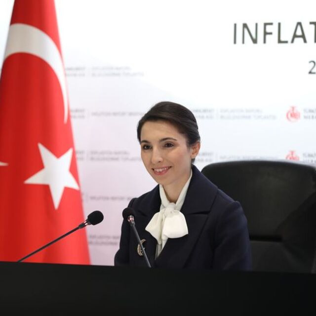 Erkan: Türk lirasına geçiş zamanının geldiğine inanıyoruz