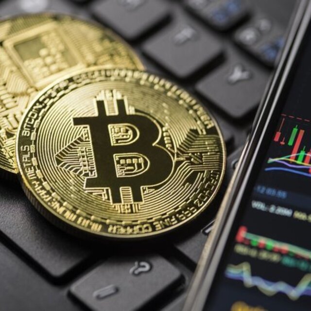 Bitcoin 50 bin doları aştı