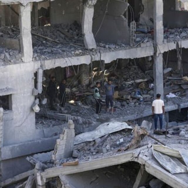 İsrail Refah’ta saldırılara devam kararı aldı