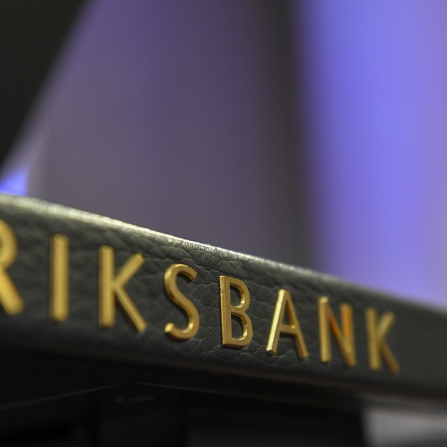 İsveç Merkez Bankası’ndan bu yıl üç faiz indirimi sinyali