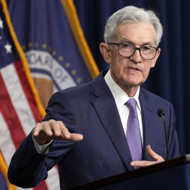 Fed Başkanı Powell'dan mesajlar