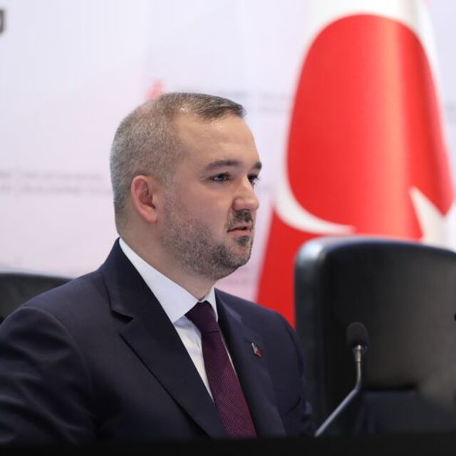 Karahan'dan faiz konusunda temkinli yaklaşım