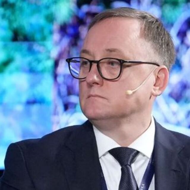 AMB’den Kazaks agresif faiz indirimine karşı uyardı