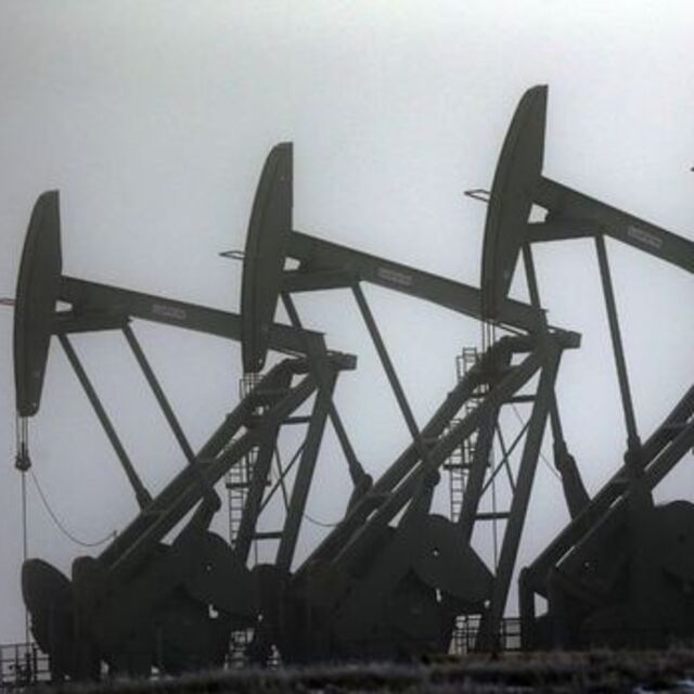 Petrol tırmanışa geçti