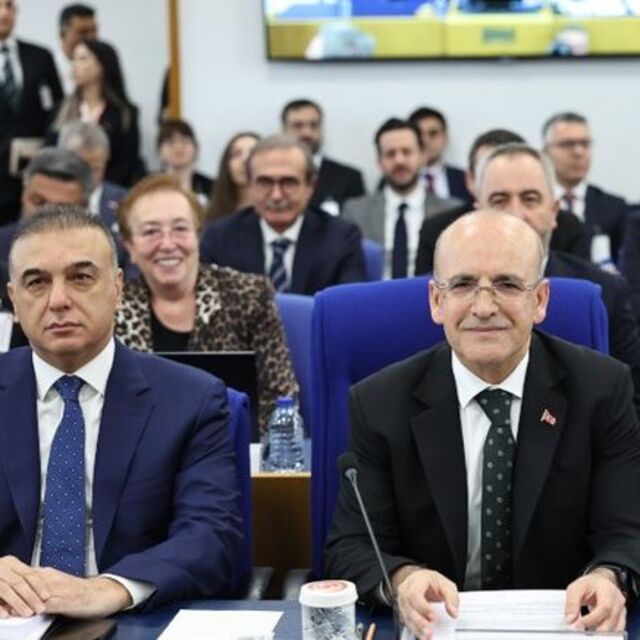 Bakan Şimşek’ten asgari ücret açıklaması