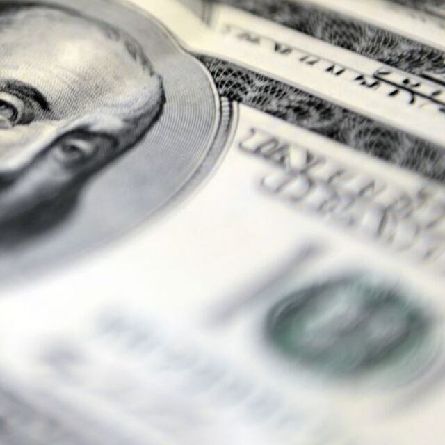 Dolarda "önce zirve sonra düşüş" beklentisi