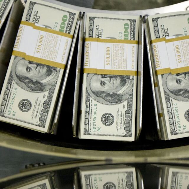 Ticaret savaşı doları nasıl etkileyecek?