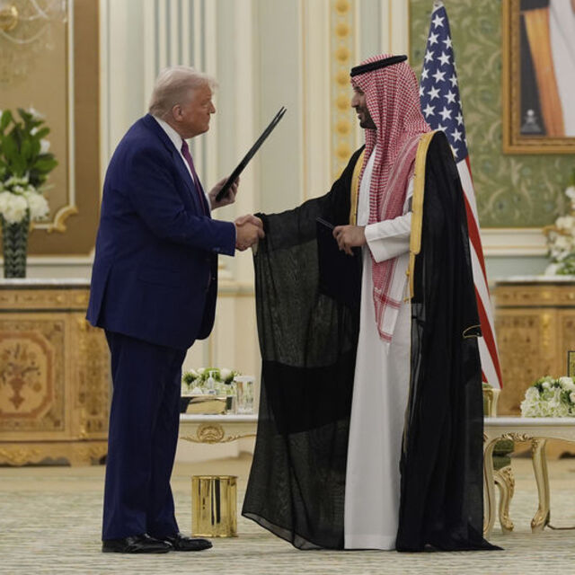 Trump Körfez'den 3 trilyon dolarlık anlaşmayla dönüyor