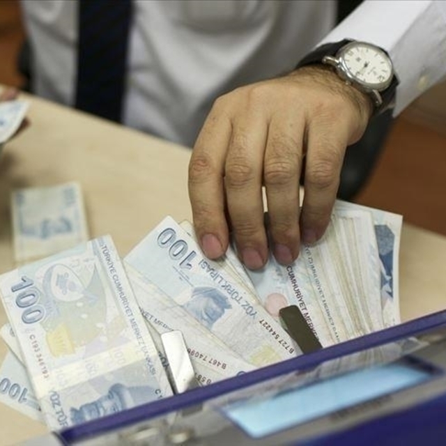 Ticari kredi faizi bir haftada 5 puan düştü