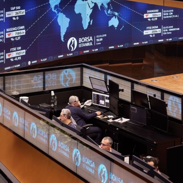 Yabancıdan üç ayın en yüksek hisse alımı