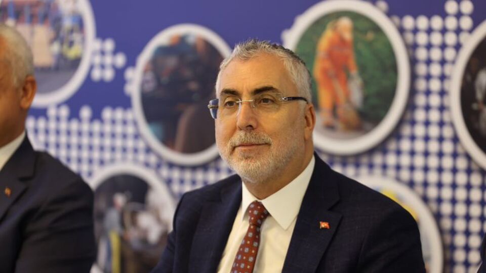 Bakan Işıkhan'dan kamu işçilerinin zam görüşmelerine ilişkin açıklama