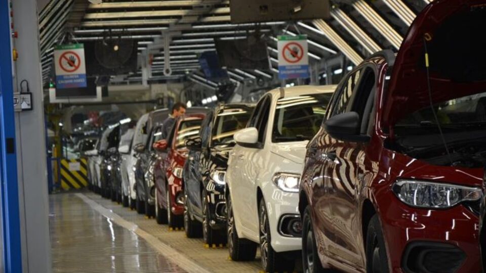 Tofaş'ta Egea üretimi Haziran 2026'ya uzatıldı | Son dakika ekonomi haberleri