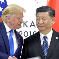 Trump ve Şi ikili görüşme için bir araya geldi