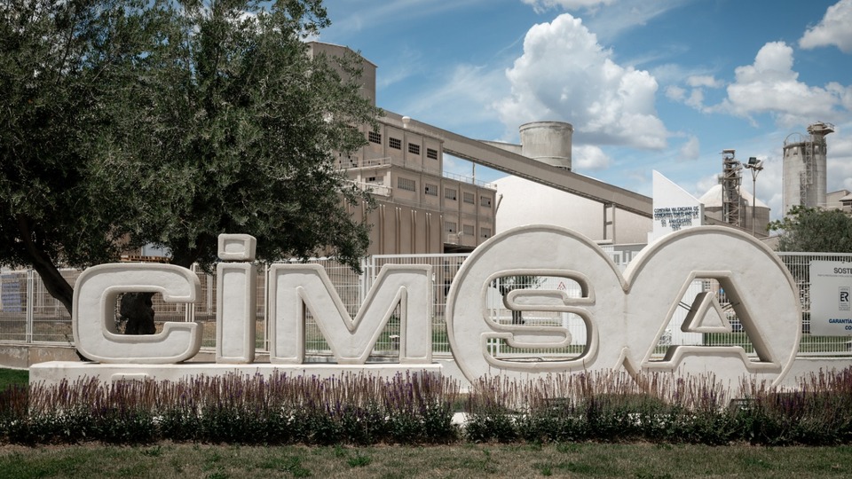 Çimsa'dan üçüncü çeyrekte 1,4 milyar TL konsolide net kâr | Son dakika ekonomi haberleri