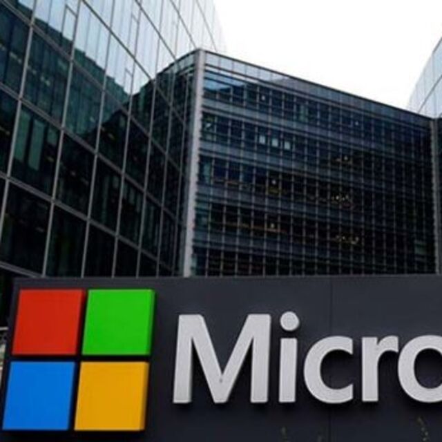 Microsoft'tan BAE'ye 7,9 milyar dolar yatırım