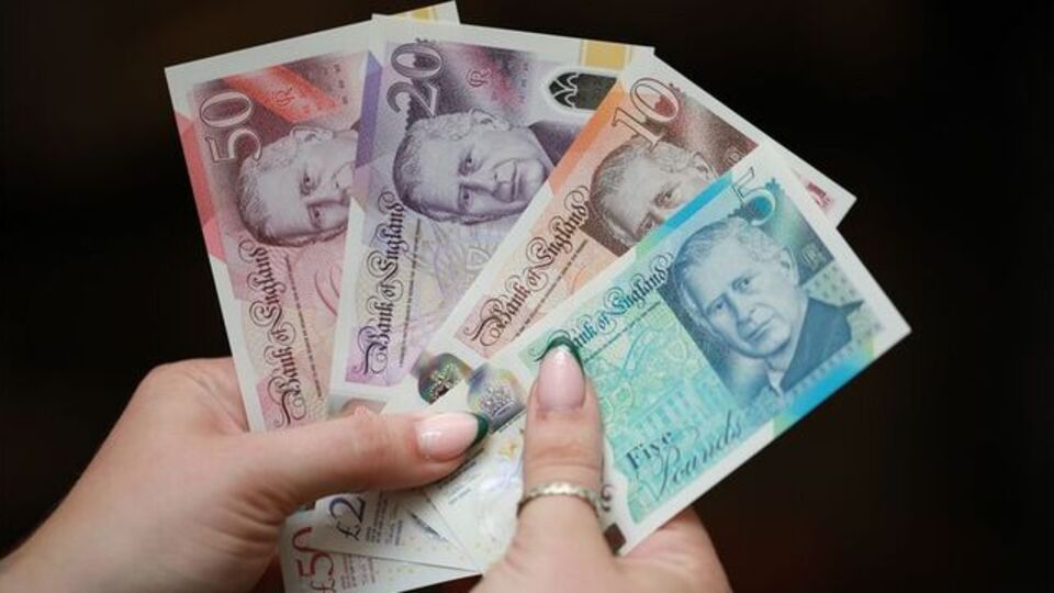 Sterlin gelir vergisi haberleriyle düştü | Son dakika ekonomi haberleri