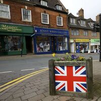 İngiltere enflasyonunda 7 ay sonra bir ilk