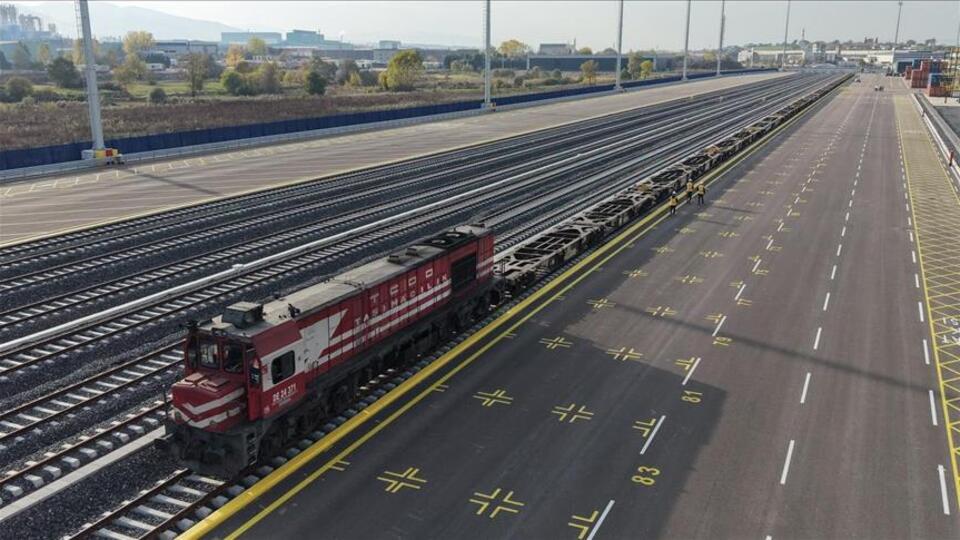 İntermodal terminal Railport'tan ilk tren çıkışı gerçekleşti | Son dakika ekonomi haberleri