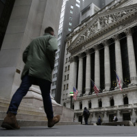 Küresel piyasalar Fed ile moral buldu, Oracle ile geriledi