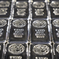 Gümüş rekor tazeledi