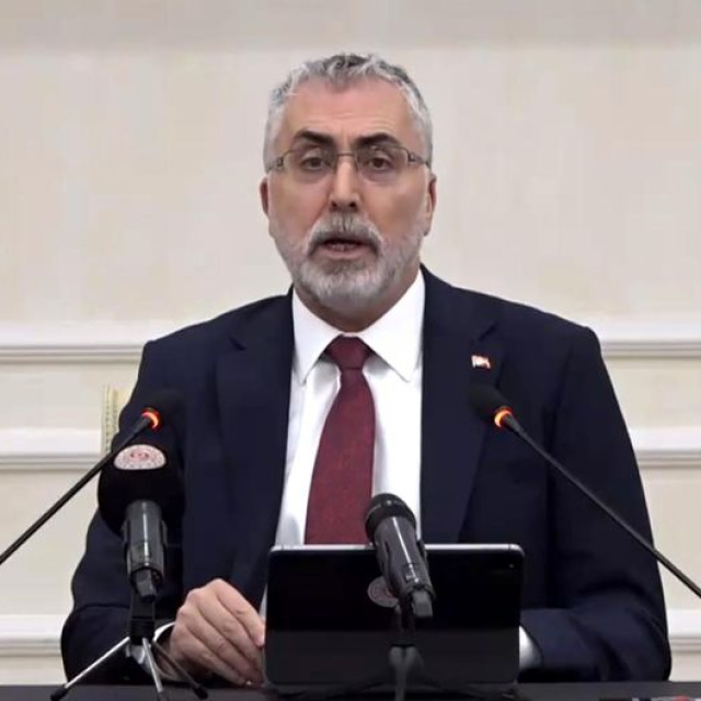 Bakan Işıkhan'dan asgari ücret açıklaması