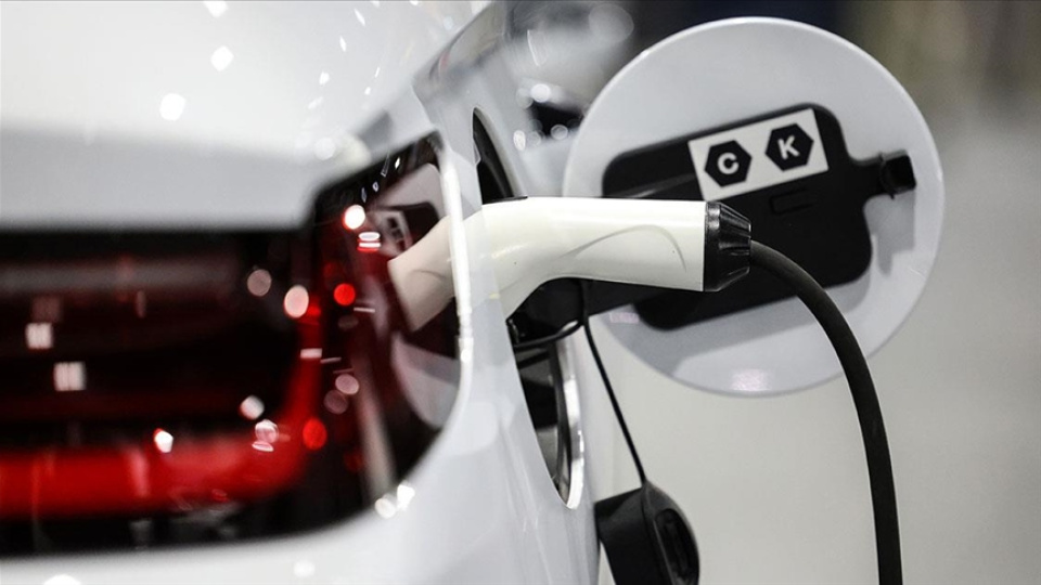 Çin'den elektrikli otomobillere enerji sınırı | Son dakika ekonomi haberleri