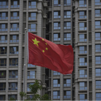 Çin'de imalat faaliyetleri Mart'tan bu yana ilk kez büyüdü