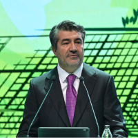 "Para politikasında kademeli gevşeme öngörüyoruz"