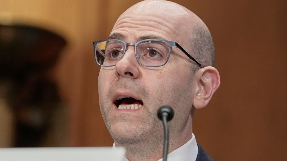 Fed/Miran: Fed'in bu yıl faizleri 100 baz puandan fazla indirmesi gerekecek | Son dakika ekonomi haberleri