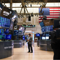 Küresel piyasalarda Fed bağımsızlığına yönelik endişeler bitmiyor