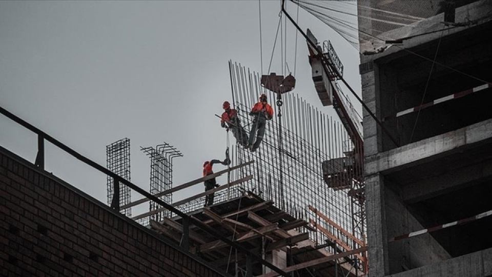 İnşaat üretimi Kasım'da aylık bazda azaldı | Son dakika ekonomi haberleri